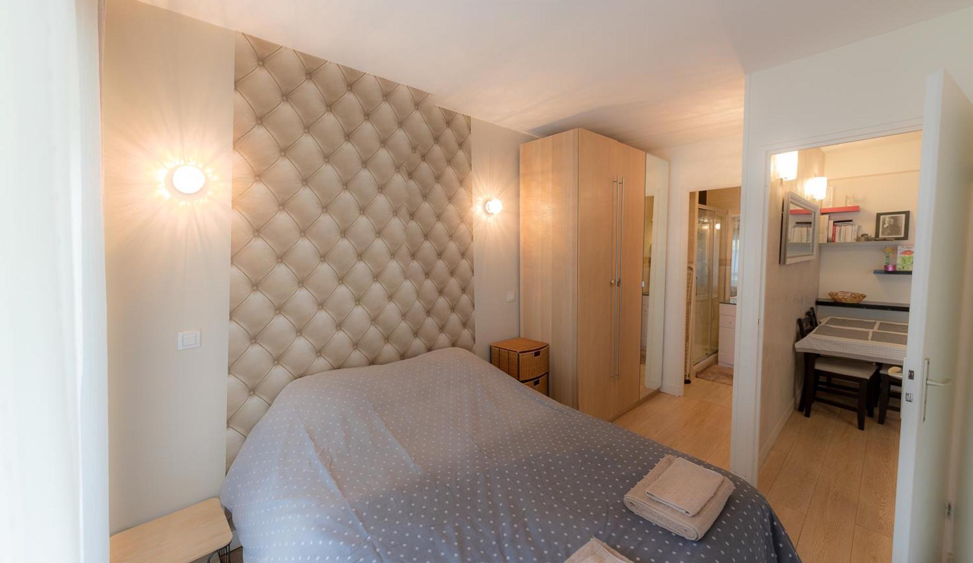 Appartement Parisian Romance Retreat Parijs