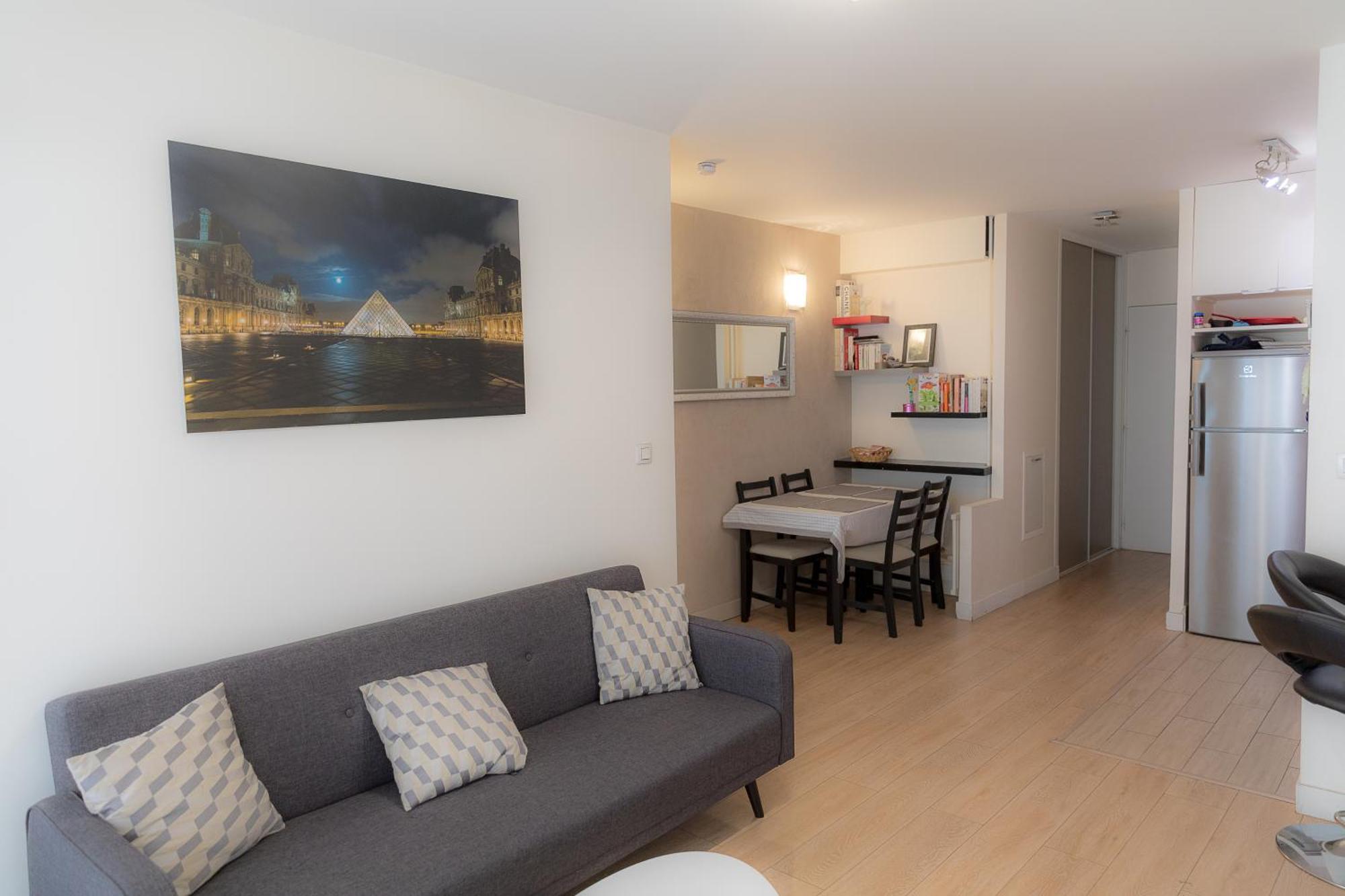 Appartement Parisian Romance Retreat Parijs